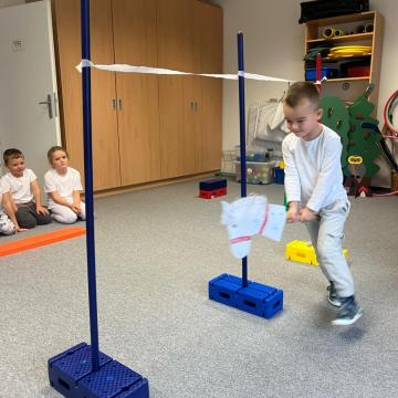 9830b87b-b481-4bea-a481-3c9f636fdbb8