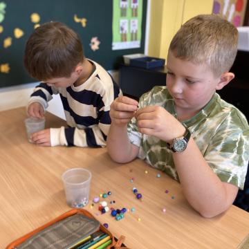 6AC25F56-50ED-45BA-B22A-4011E3EE3346